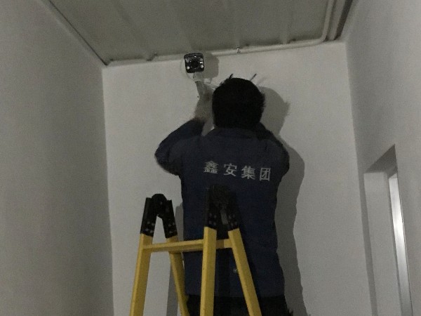 室內安裝視頻監控攝像頭